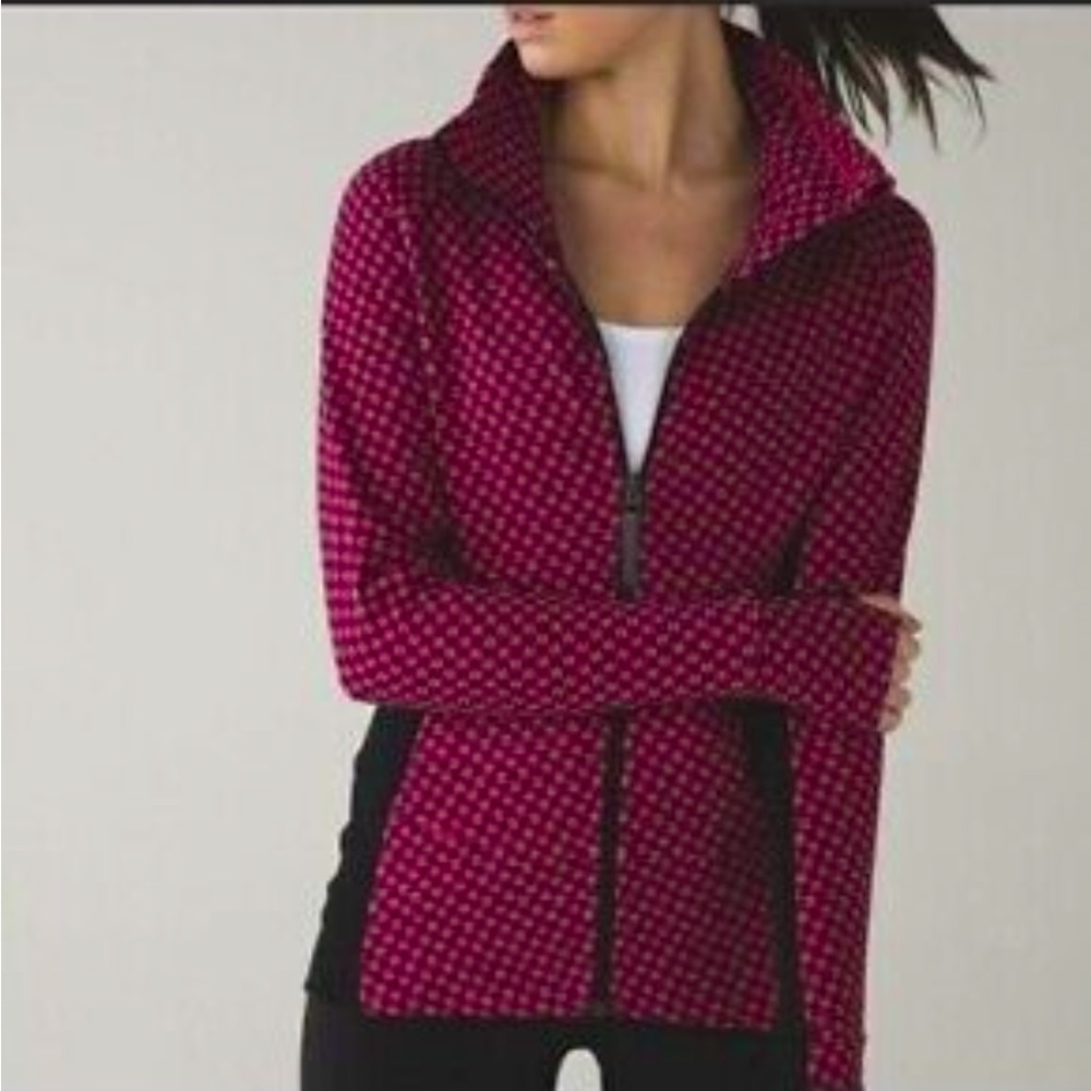 STEAL - EUC Lululemon Scuba Jacket; size 6